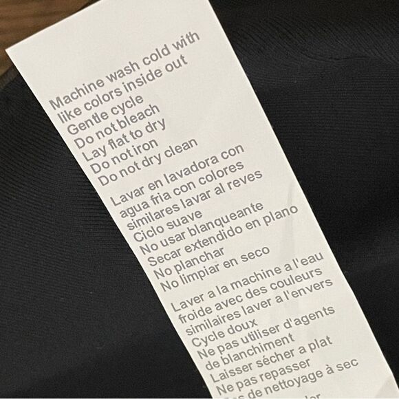 NWT FABLETICS Principal Motion365+ Low Impact Bra Black Shine Size XS - Picture 6 of 11